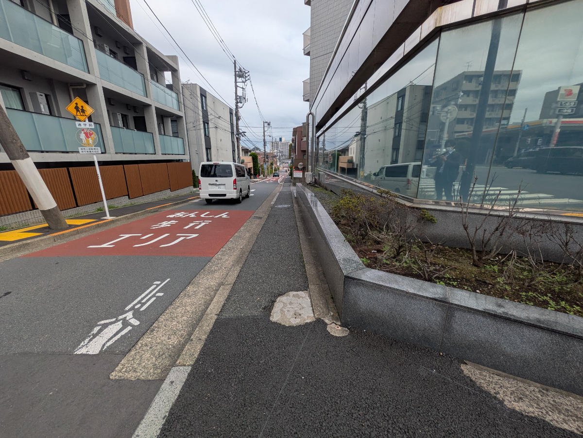 fresh/building/J00100373525_2