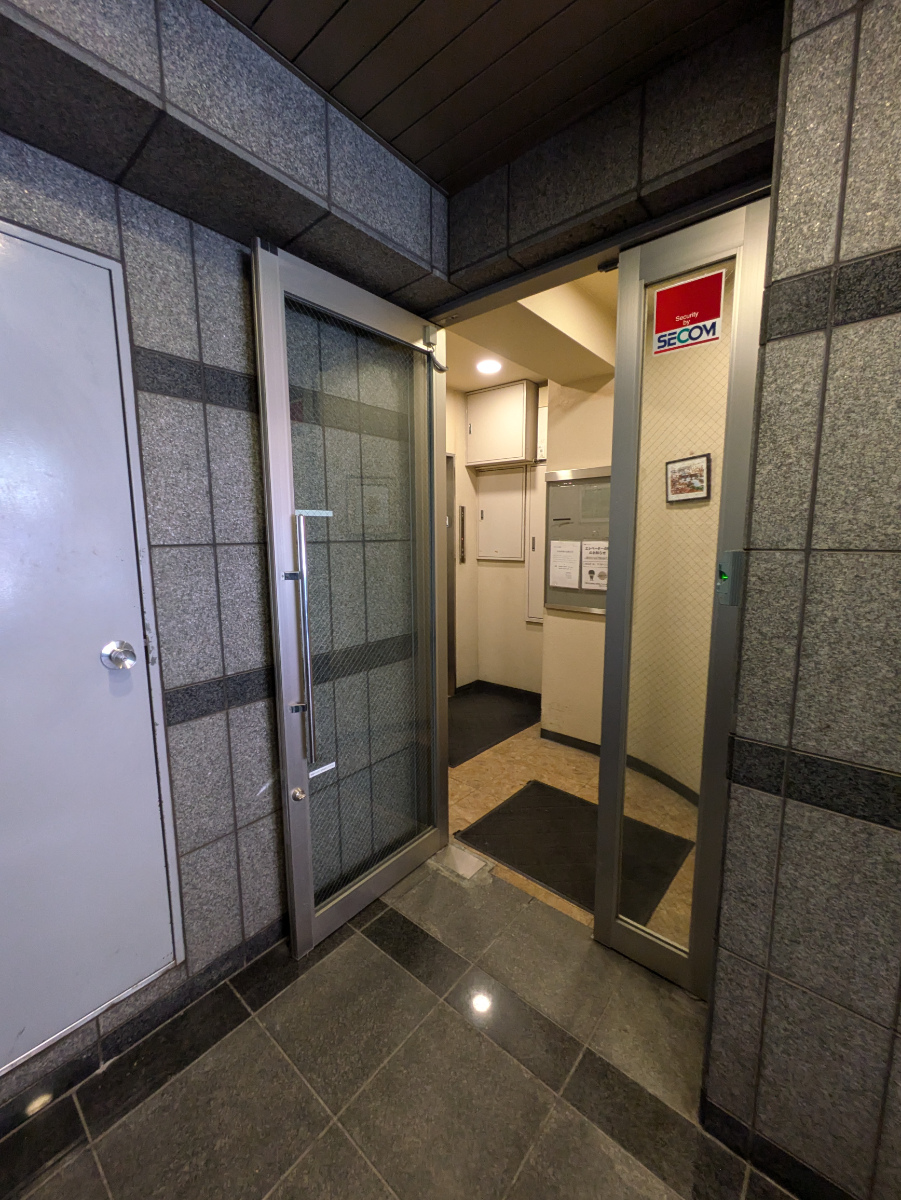 fresh/building/J00100373597_14