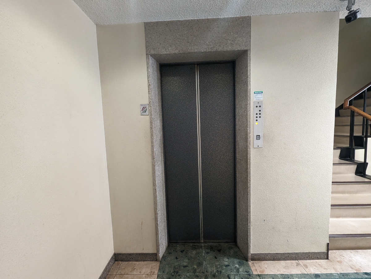 fresh/building/J00100373656_4