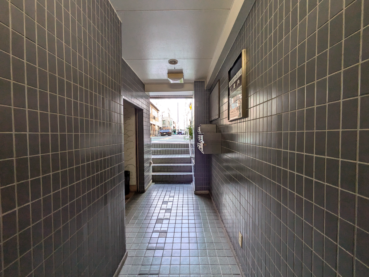 fresh/building/J00100373693_5