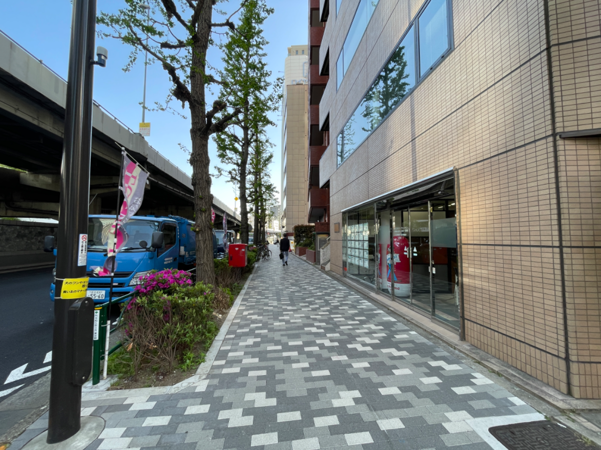 fresh/building/J00100373722_2