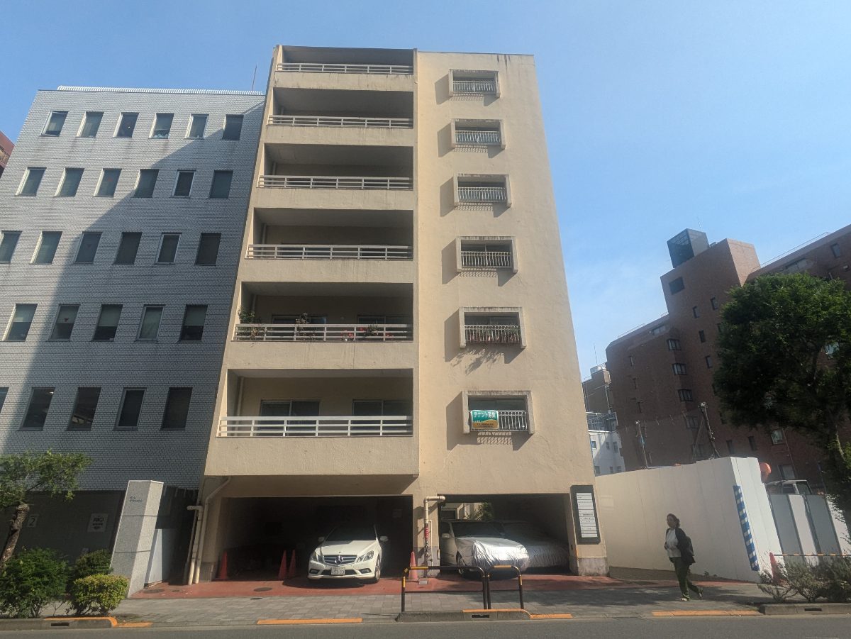 fresh/building/J00100373724_1