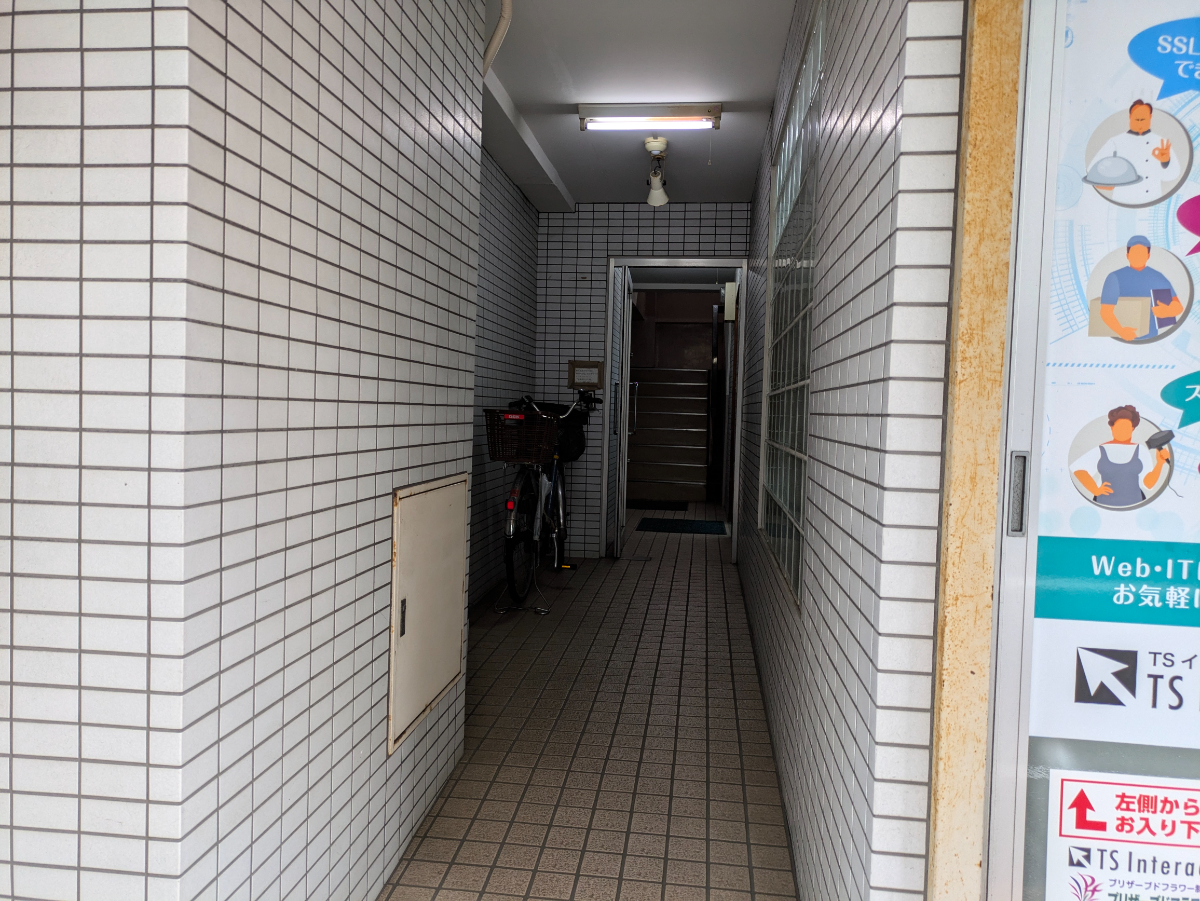 fresh/building/J00100373739_3