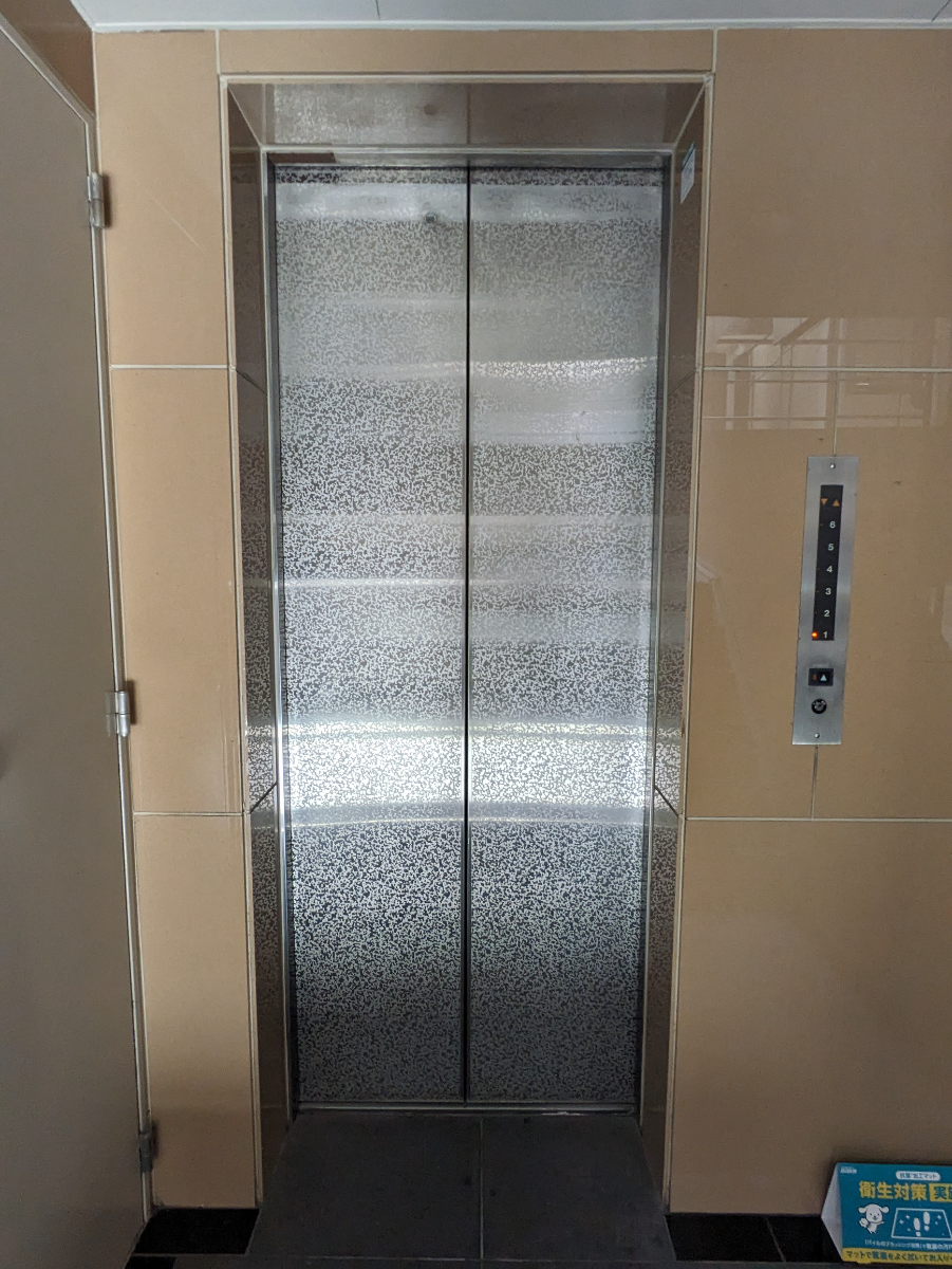 fresh/building/J00100373745_4