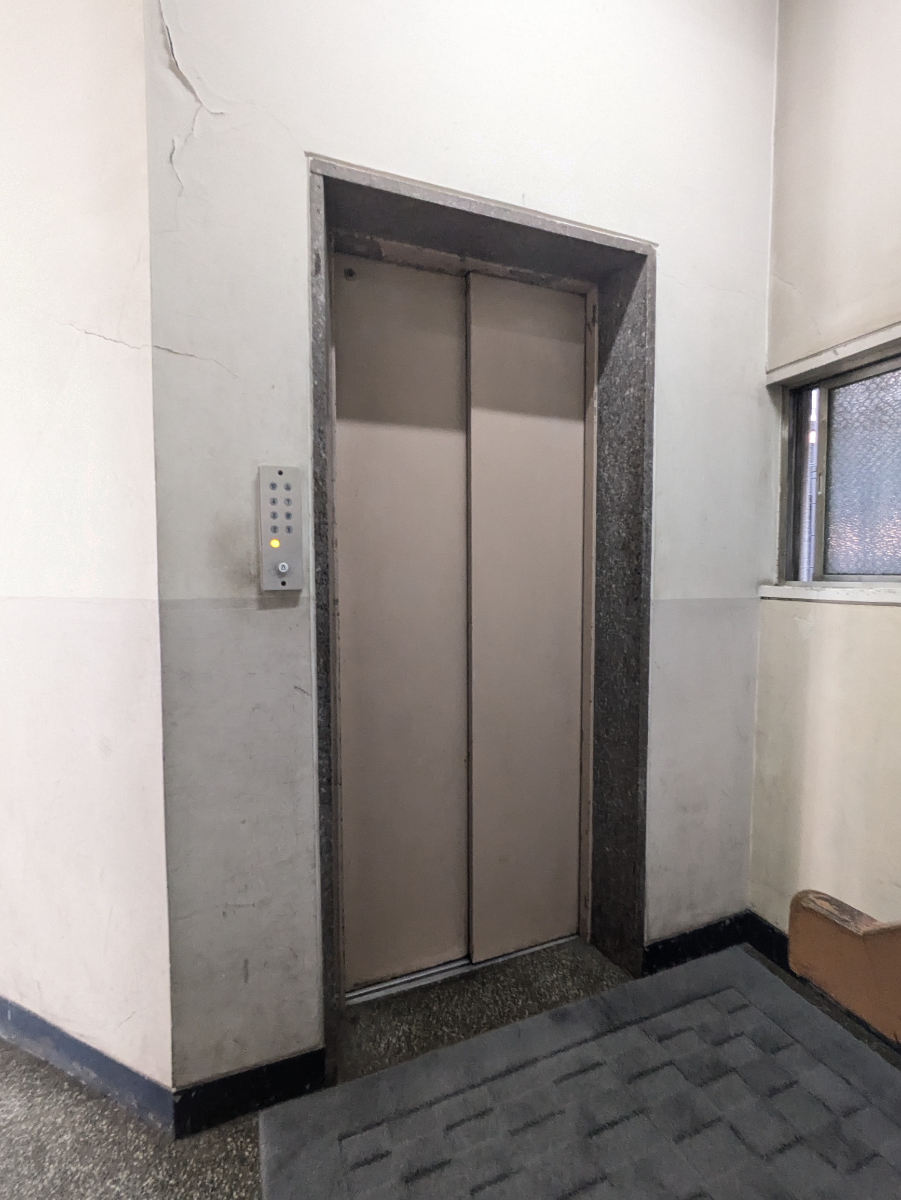 fresh/building/J00100373834_4