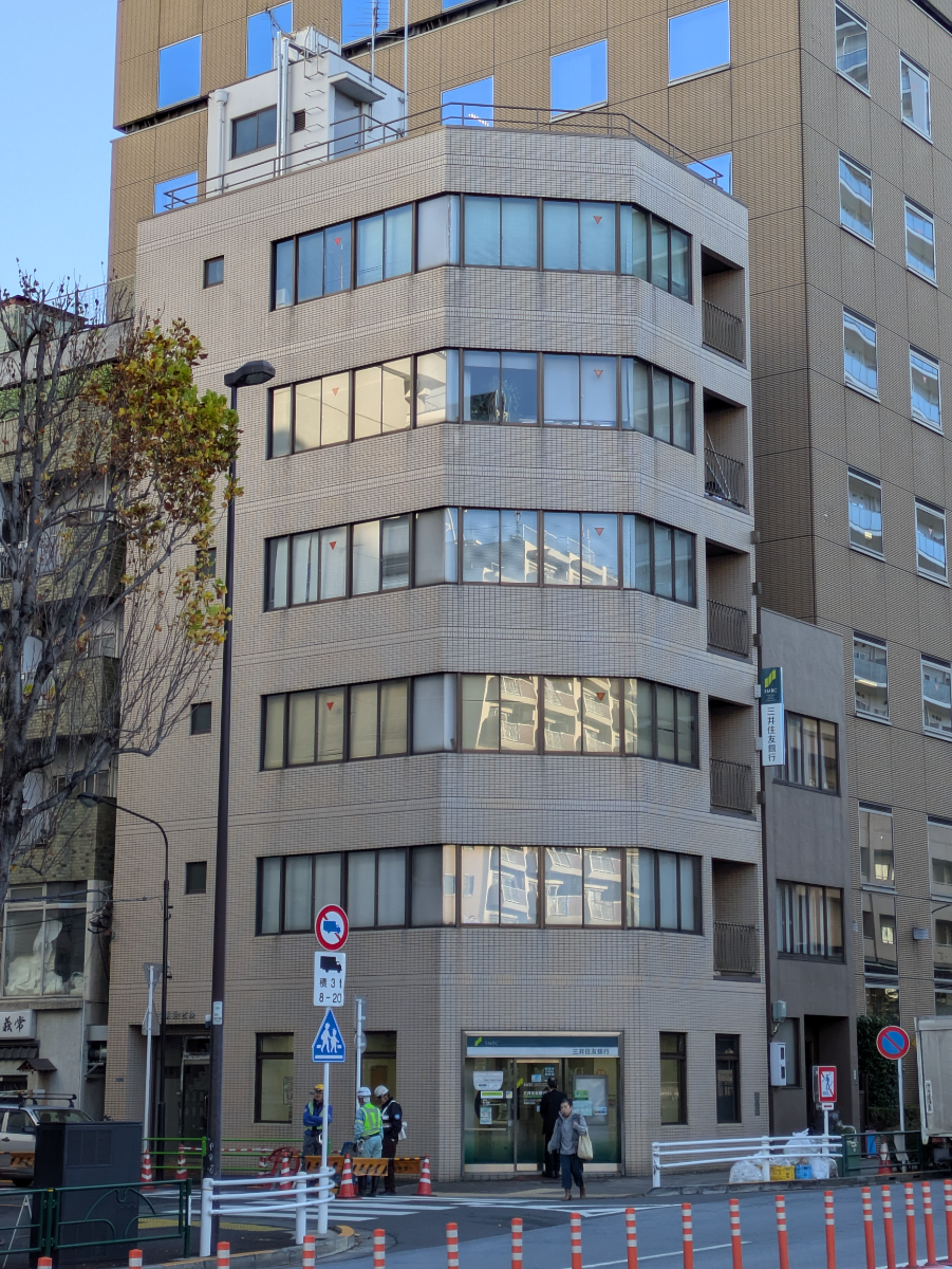 fresh/building/J00100373837_9