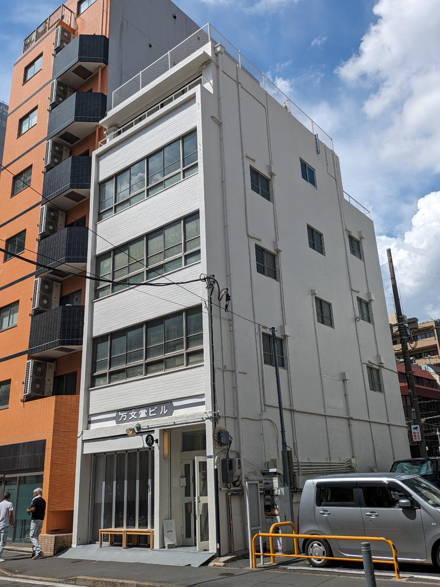 fresh/building/J00100373850_1