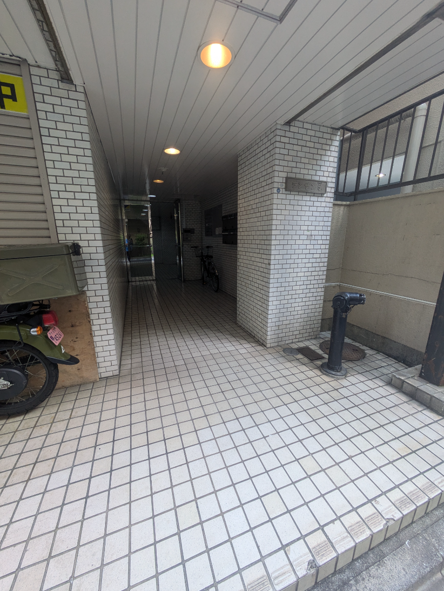 fresh/building/J00100373943_3