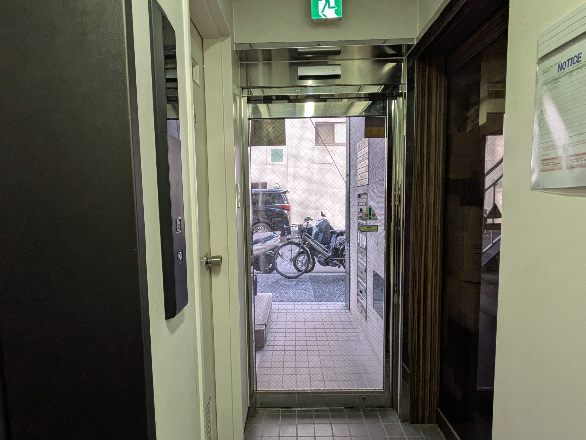 fresh/building/J00100373969_8