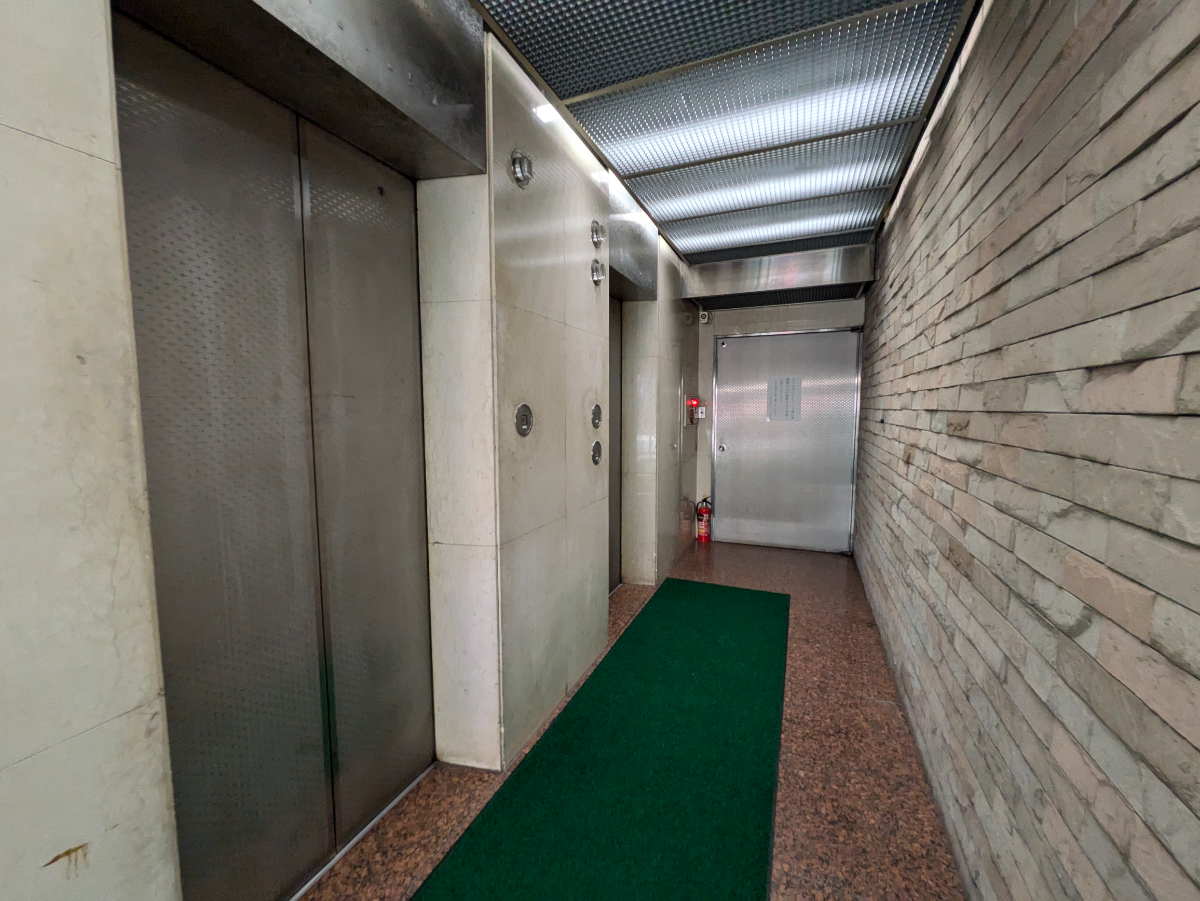 fresh/building/J00100374027_4