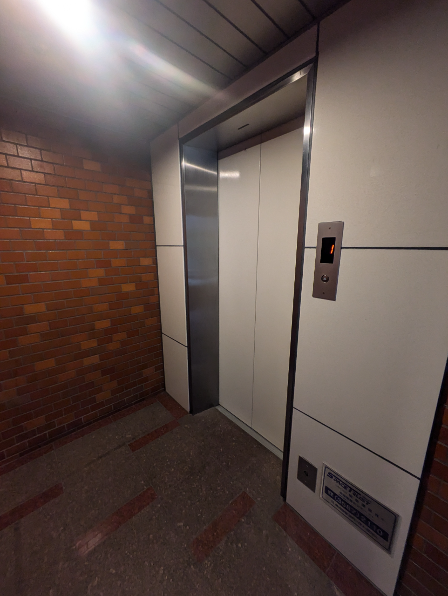 fresh/building/J00100374095_4