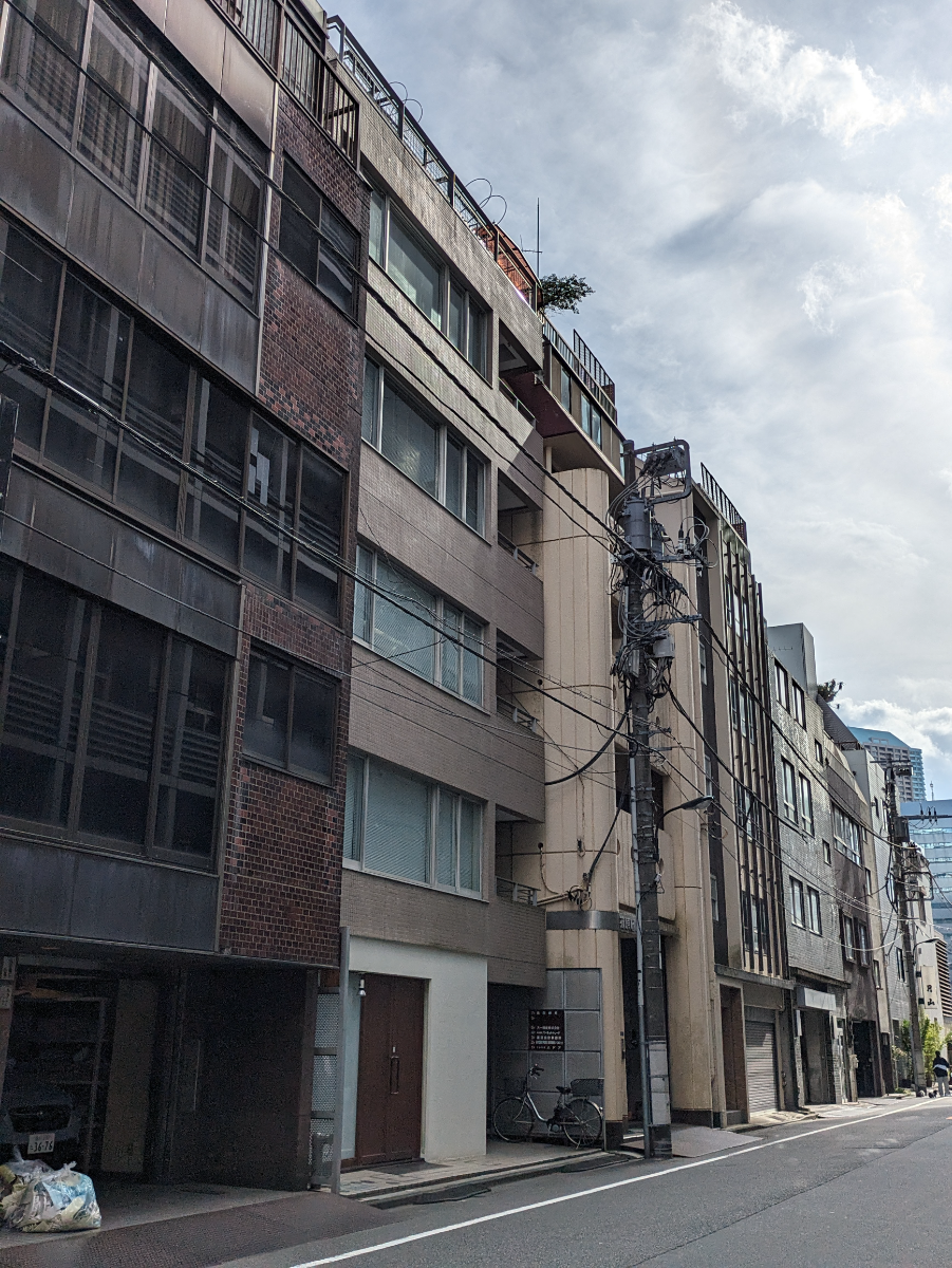 fresh/building/J00100374102_9