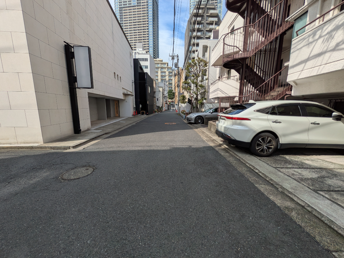 fresh/building/J00100374107_2