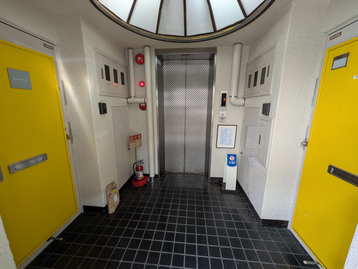 fresh/building/J00100374107_4