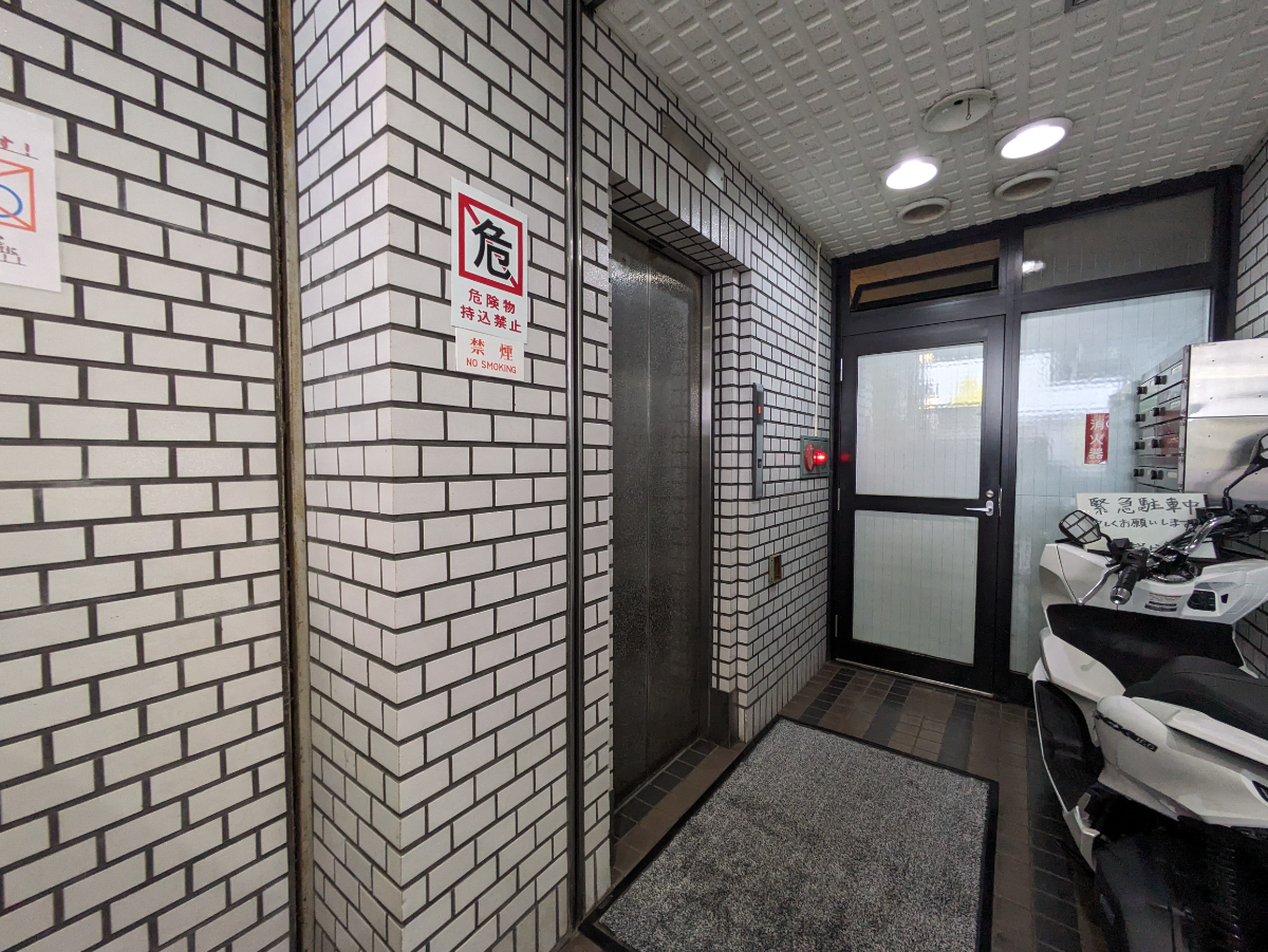 fresh/building/J00100374118_4