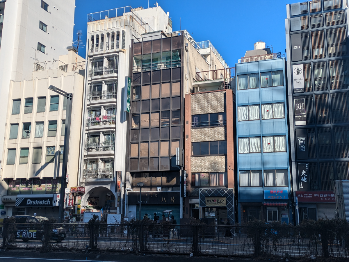 fresh/building/J00100374125_17