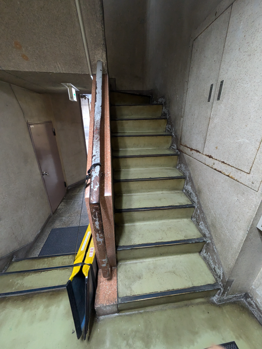 fresh/building/J00100374125_5