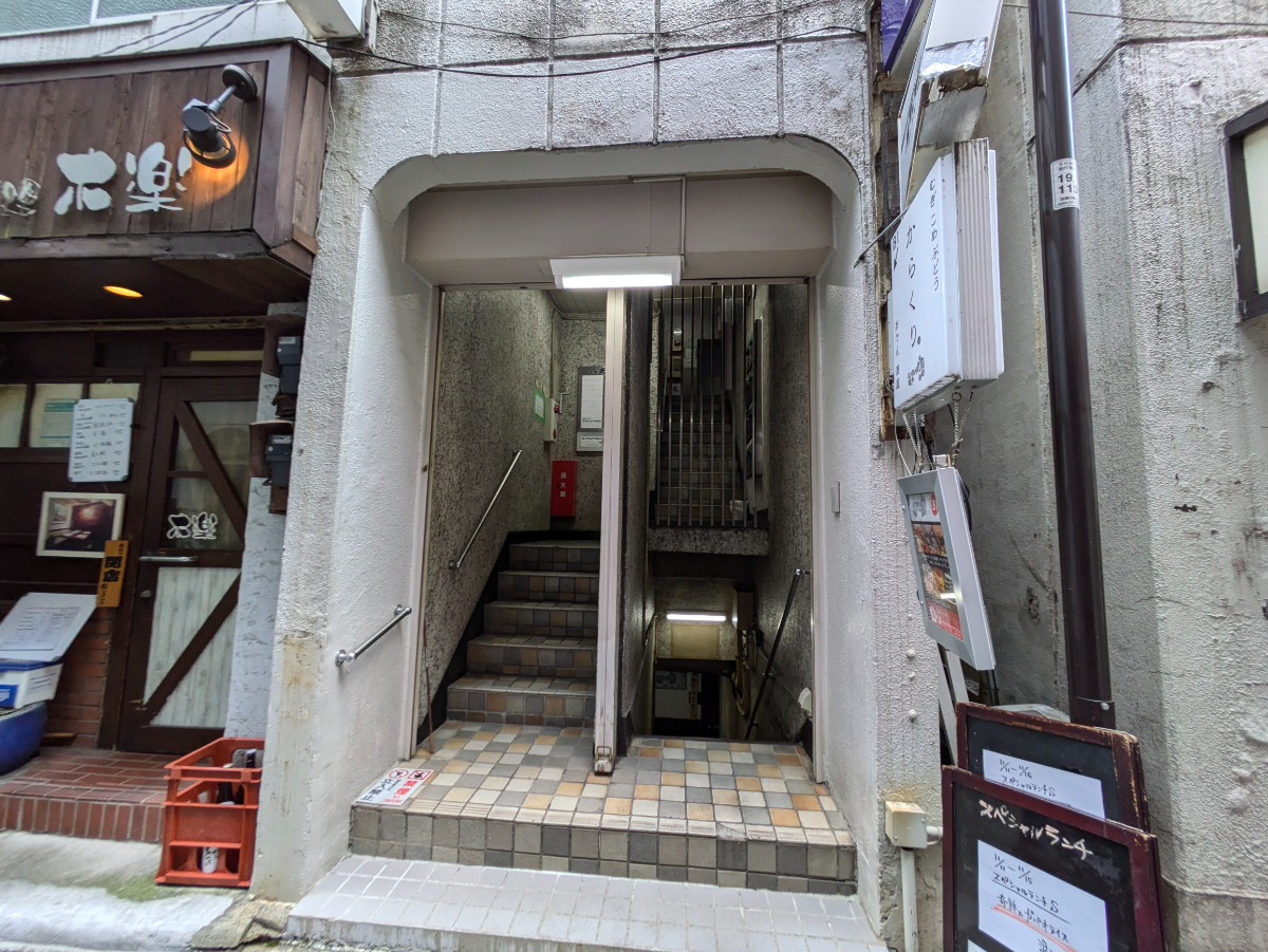 fresh/building/J00100374141_3