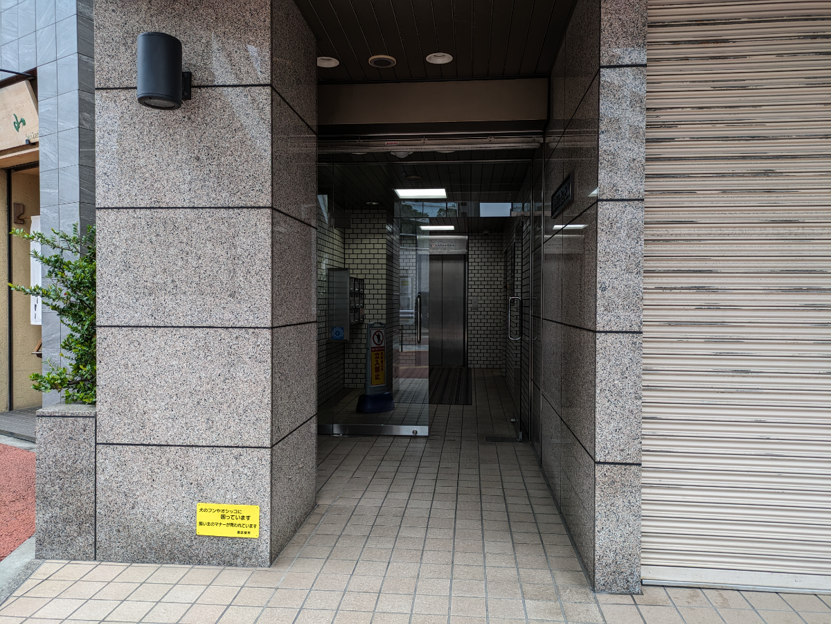 fresh/building/J00100374317_3