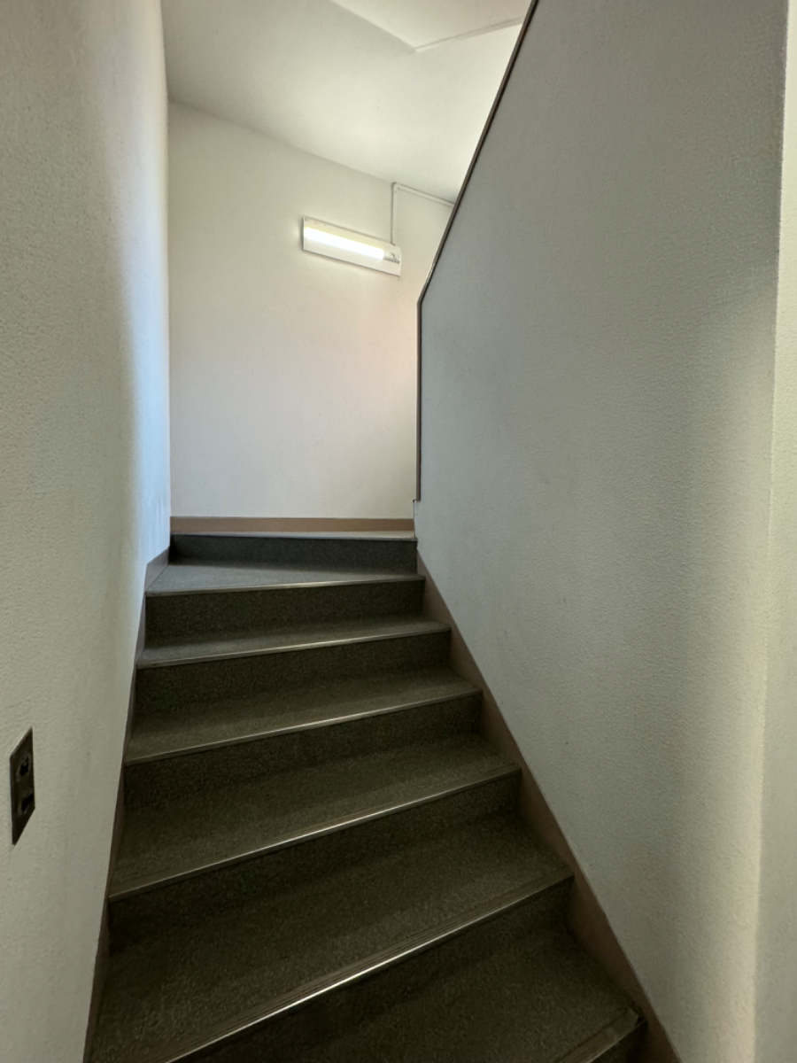 fresh/building/J00100374335_7