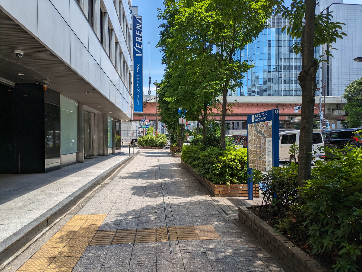 fresh/building/J00100374465_2