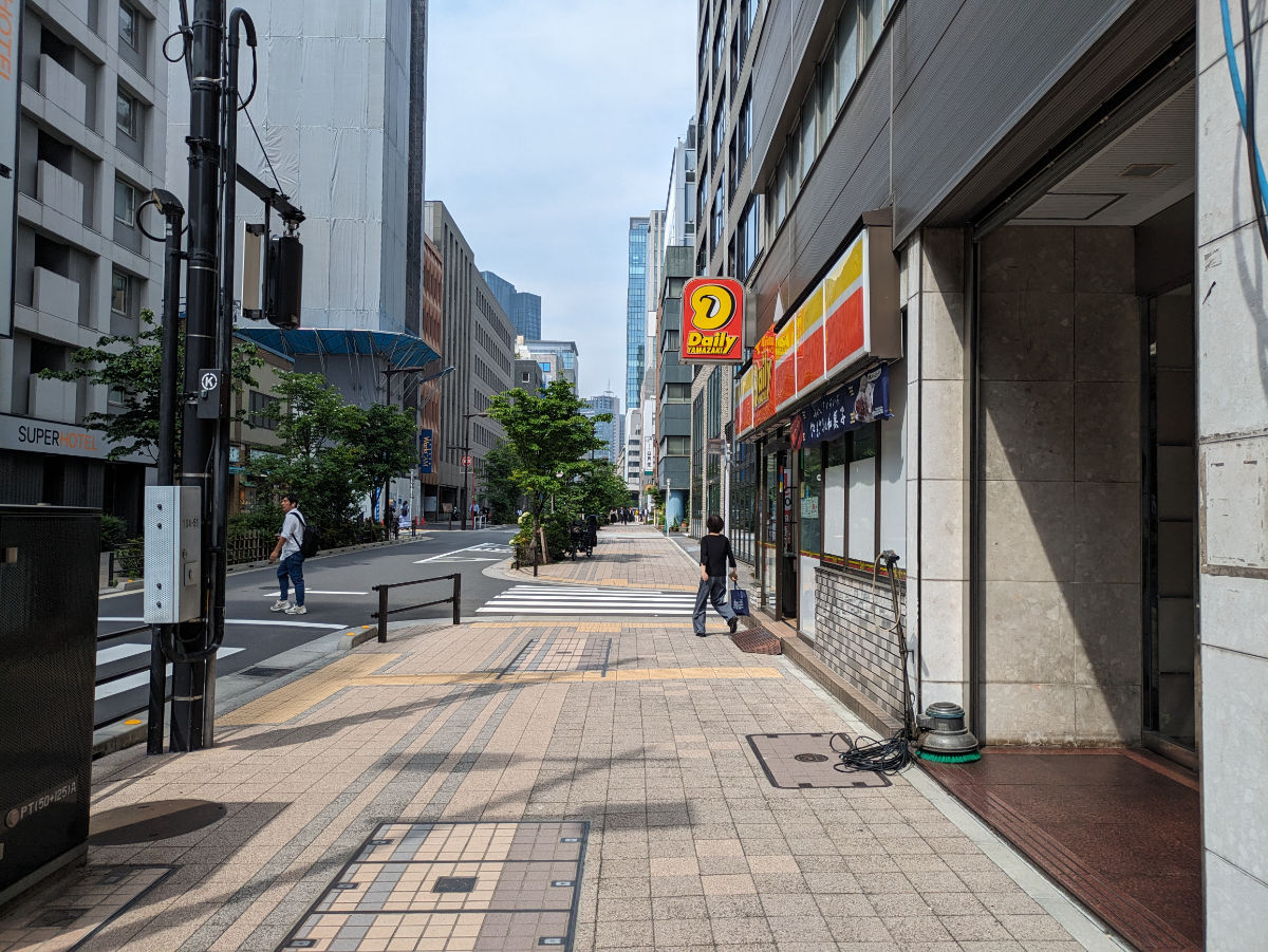 fresh/building/J00100374724_2