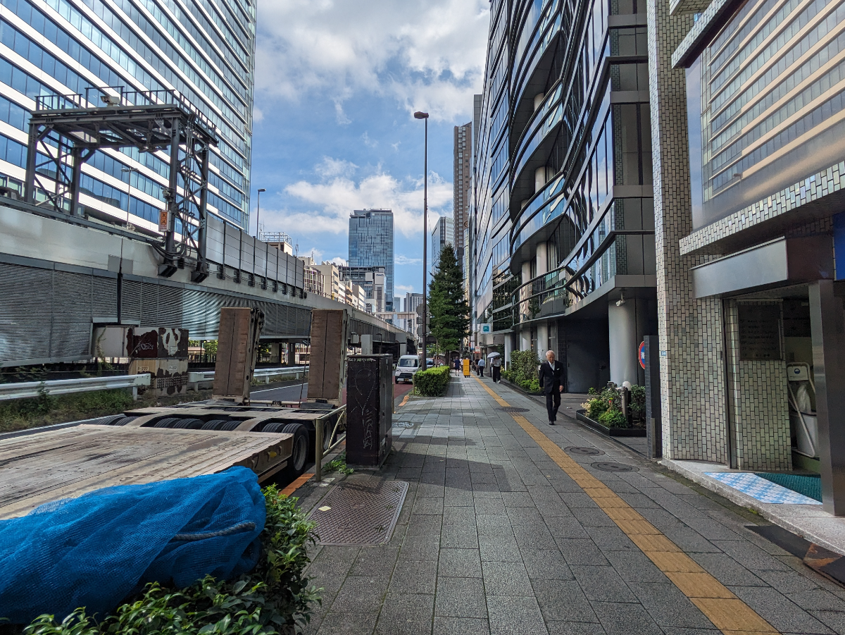 fresh/building/J00100374956_2