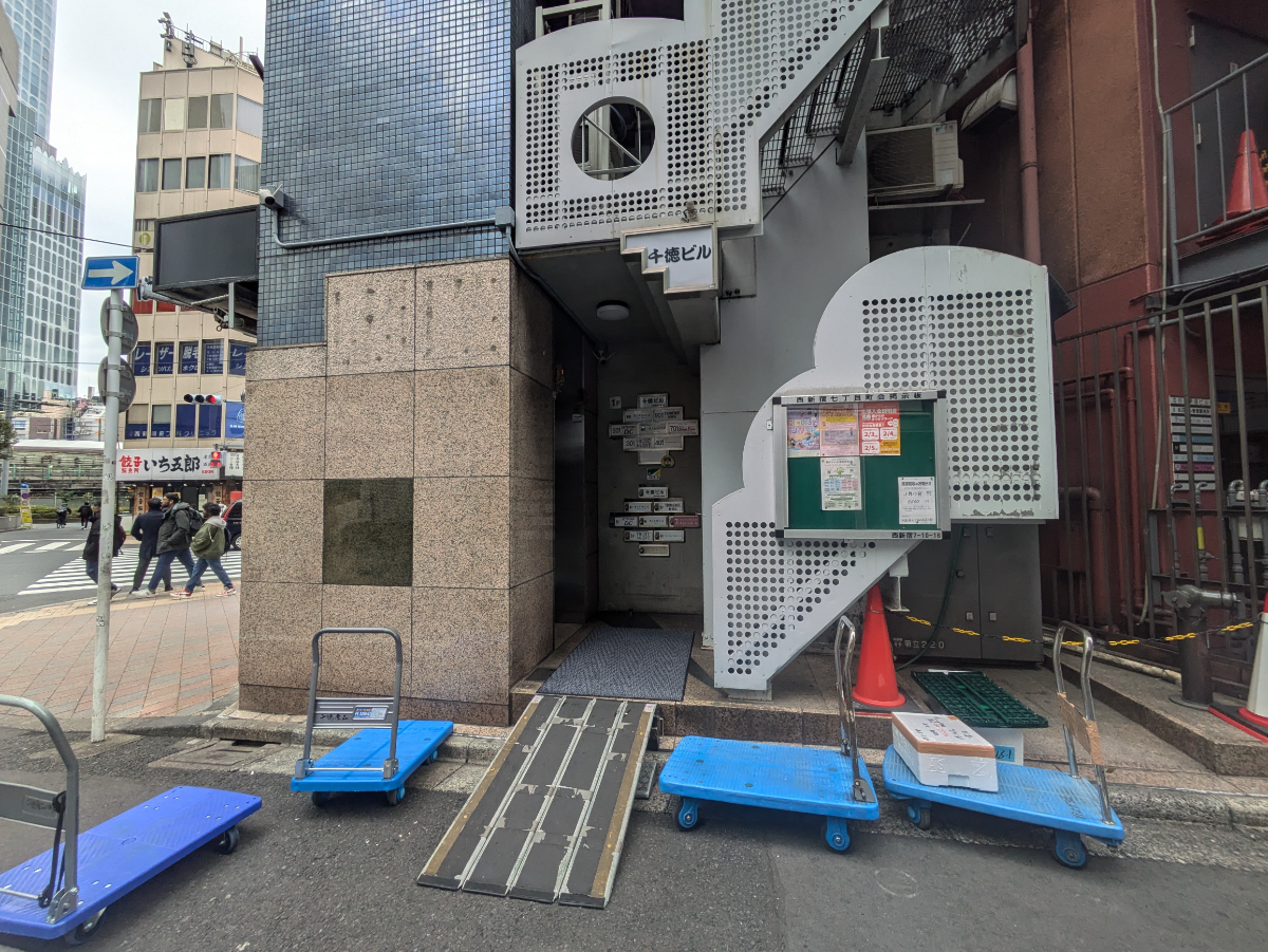 fresh/building/J00100374992_3
