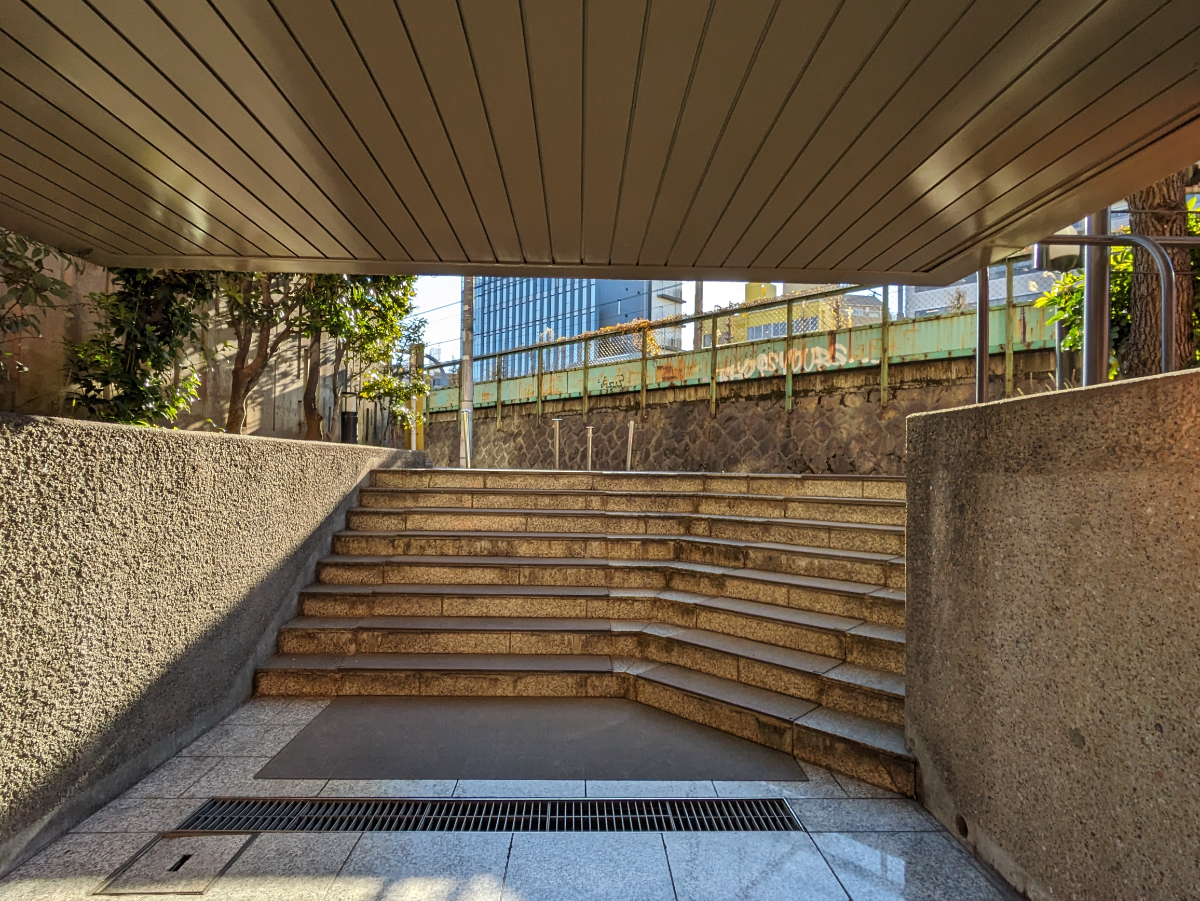 fresh/building/J00100375004_16