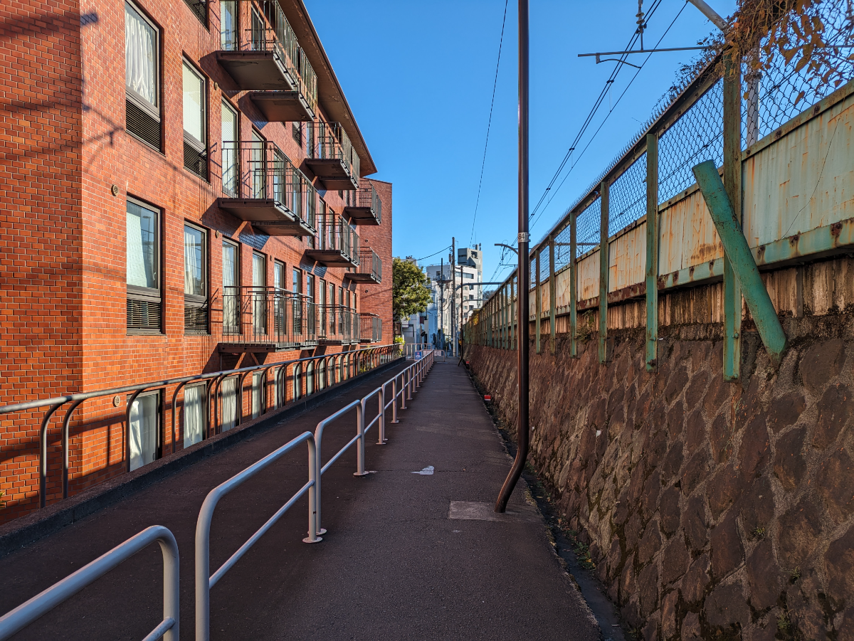 fresh/building/J00100375004_2