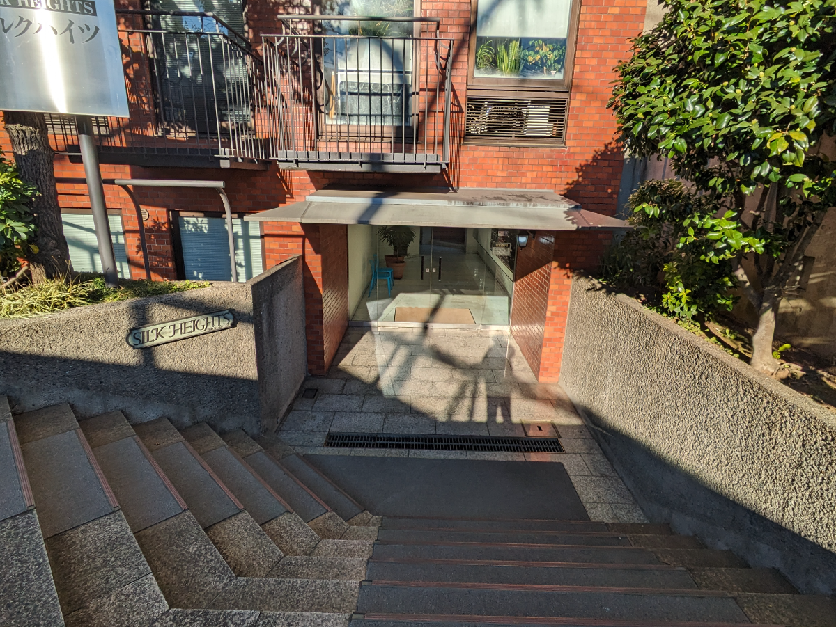 fresh/building/J00100375004_3