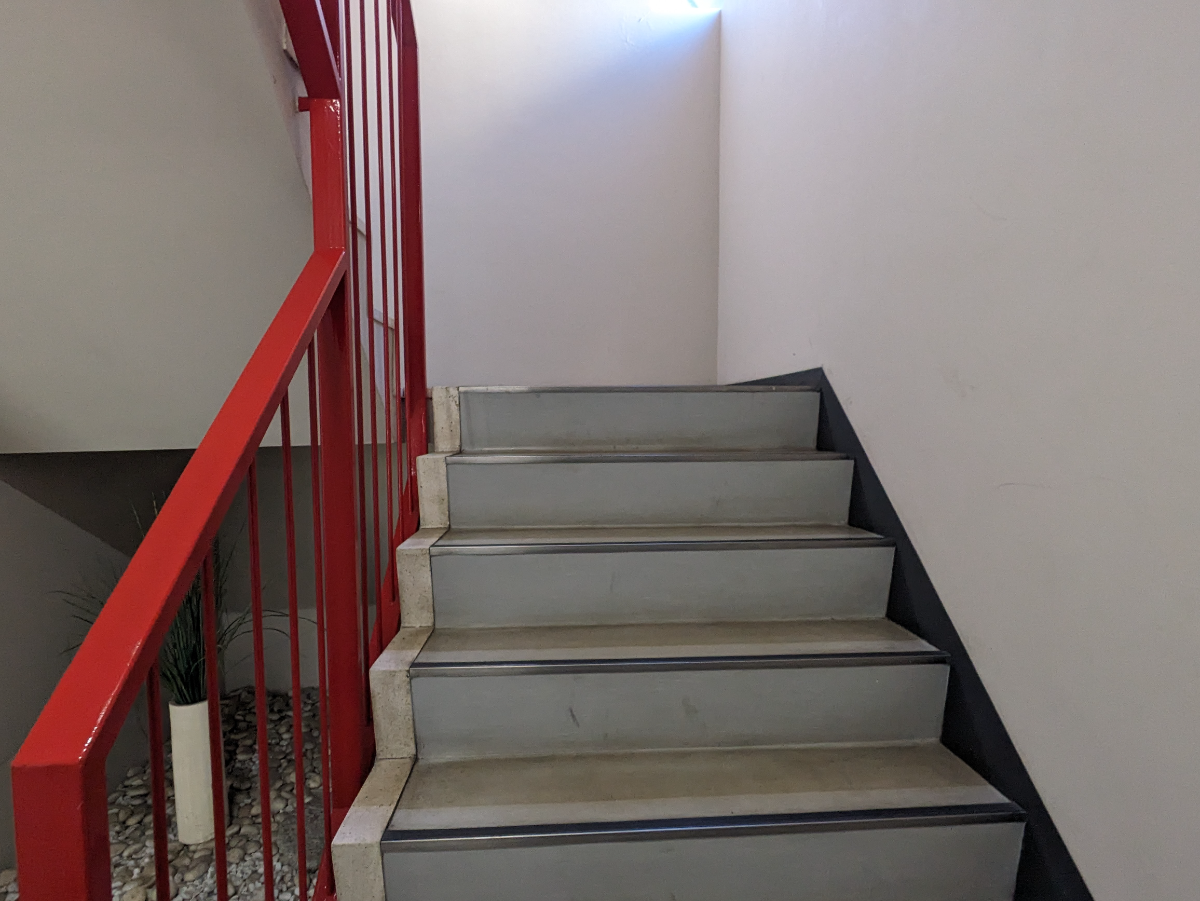 fresh/building/J00100375004_6