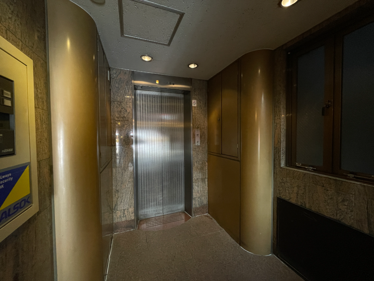 fresh/building/J00100375027_4