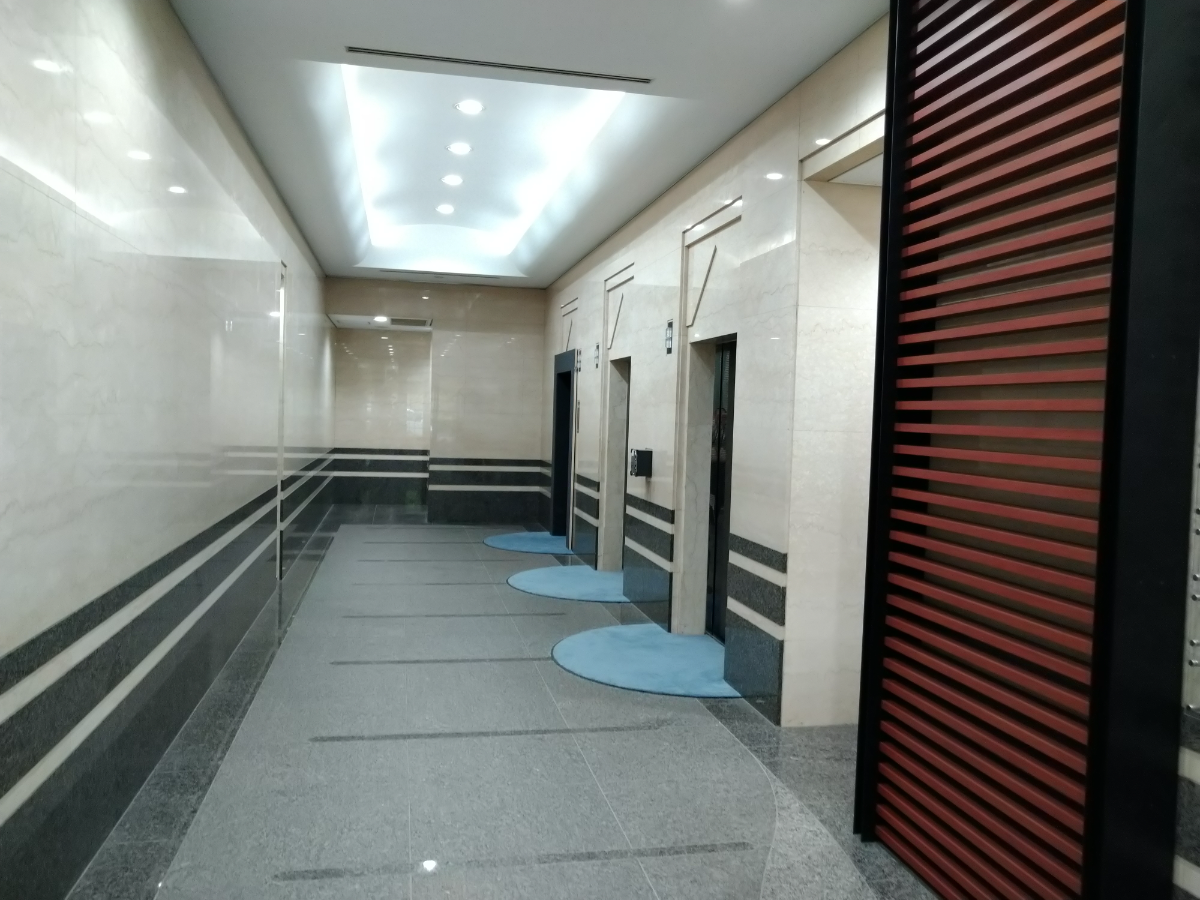 fresh/building/J00100375037_4