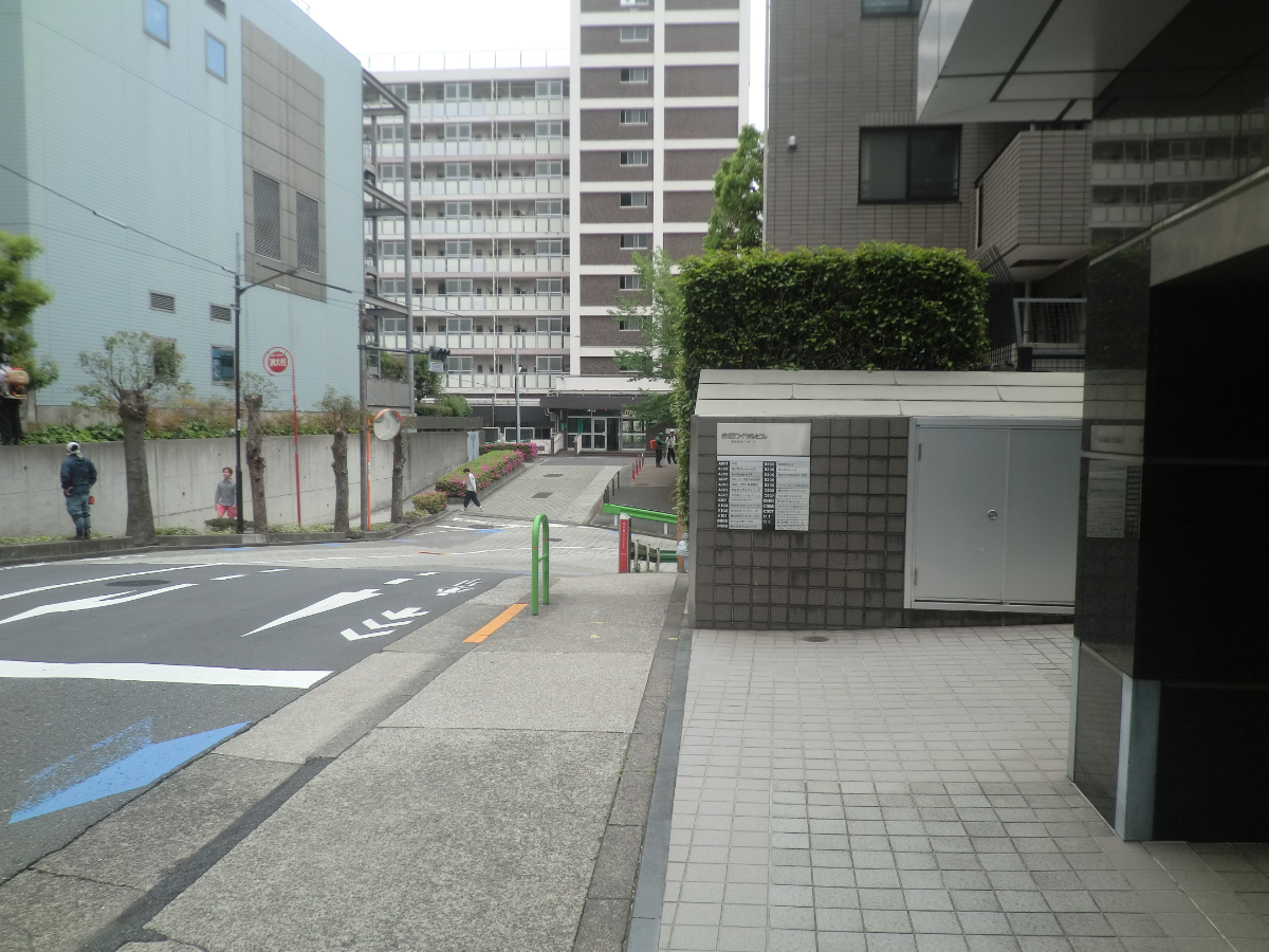 fresh/building/J00100375043_2