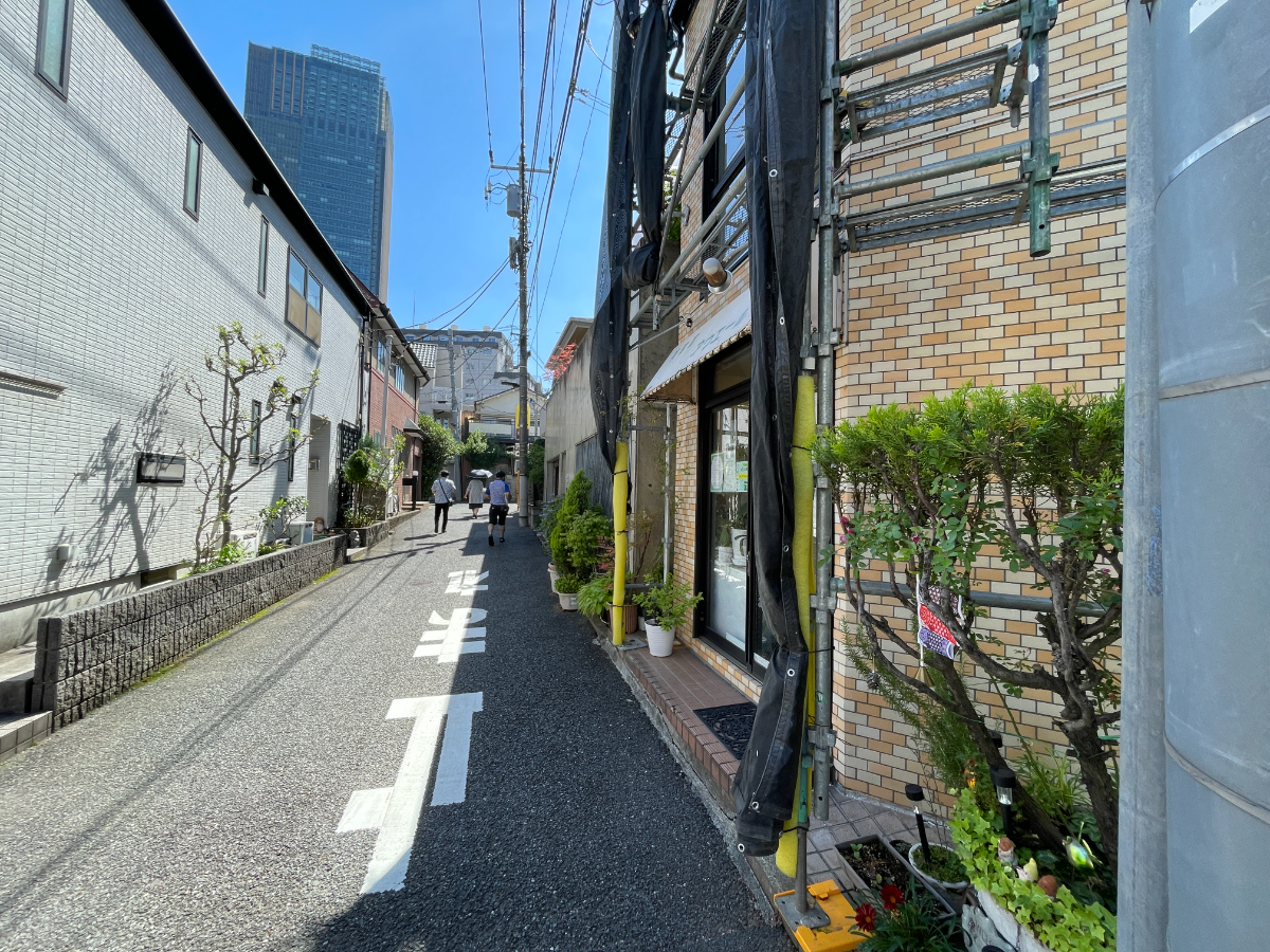 fresh/building/J00100375047_2