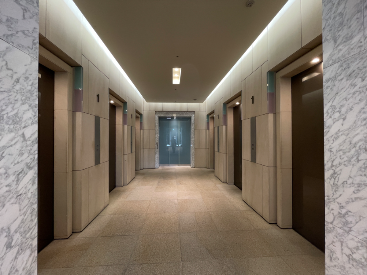 fresh/building/J00100375073_4