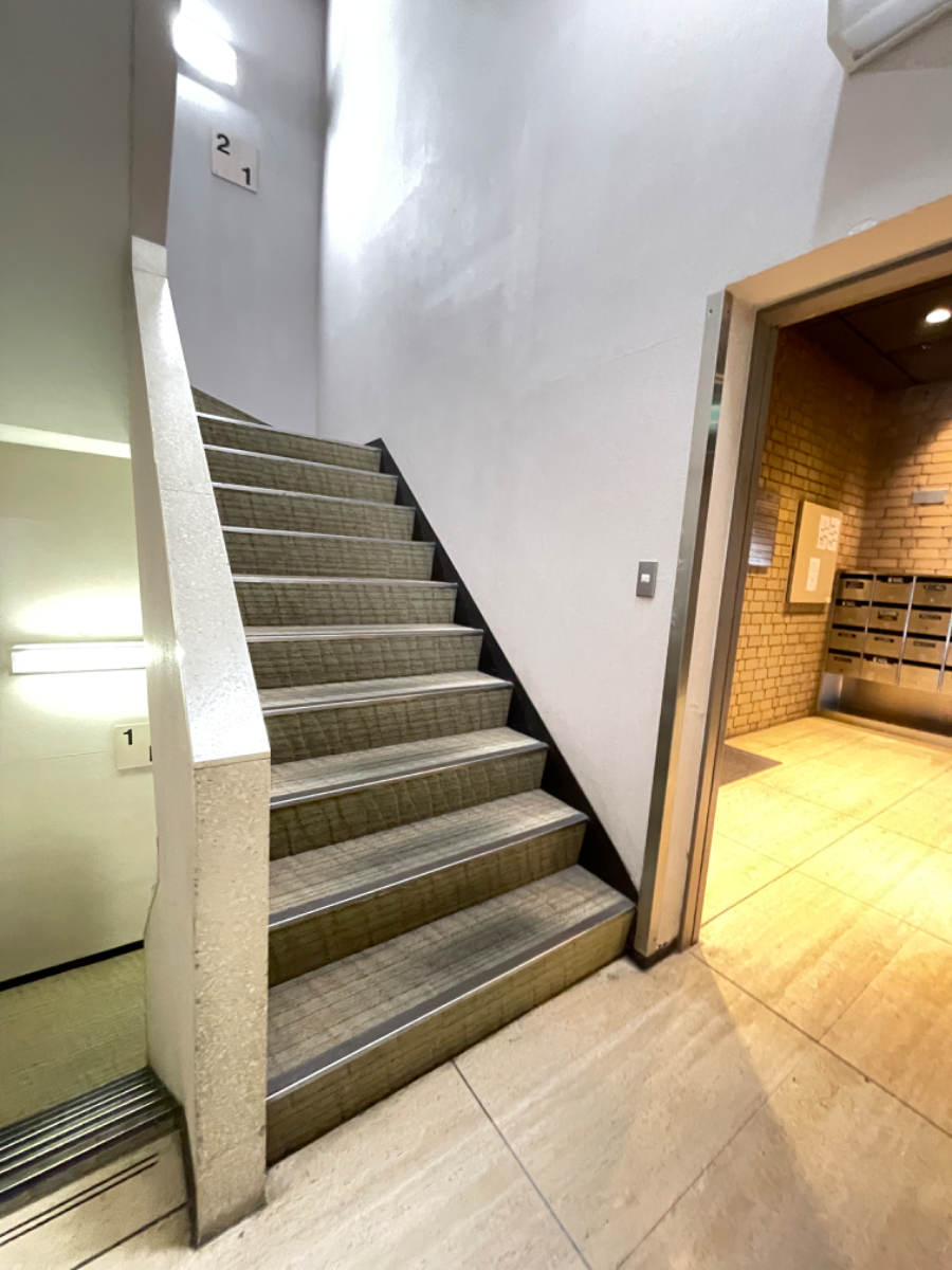 fresh/building/J00100375074_60