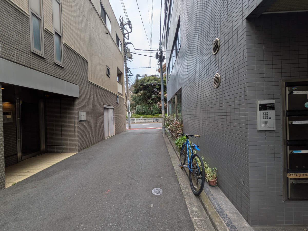 fresh/building/J00100375094_2
