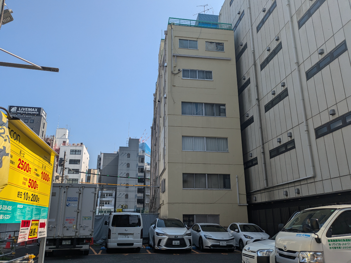 fresh/building/J00100375097_9