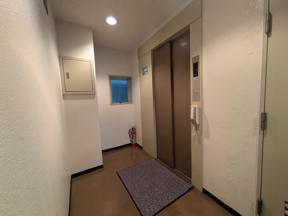 fresh/building/J00100375102_4