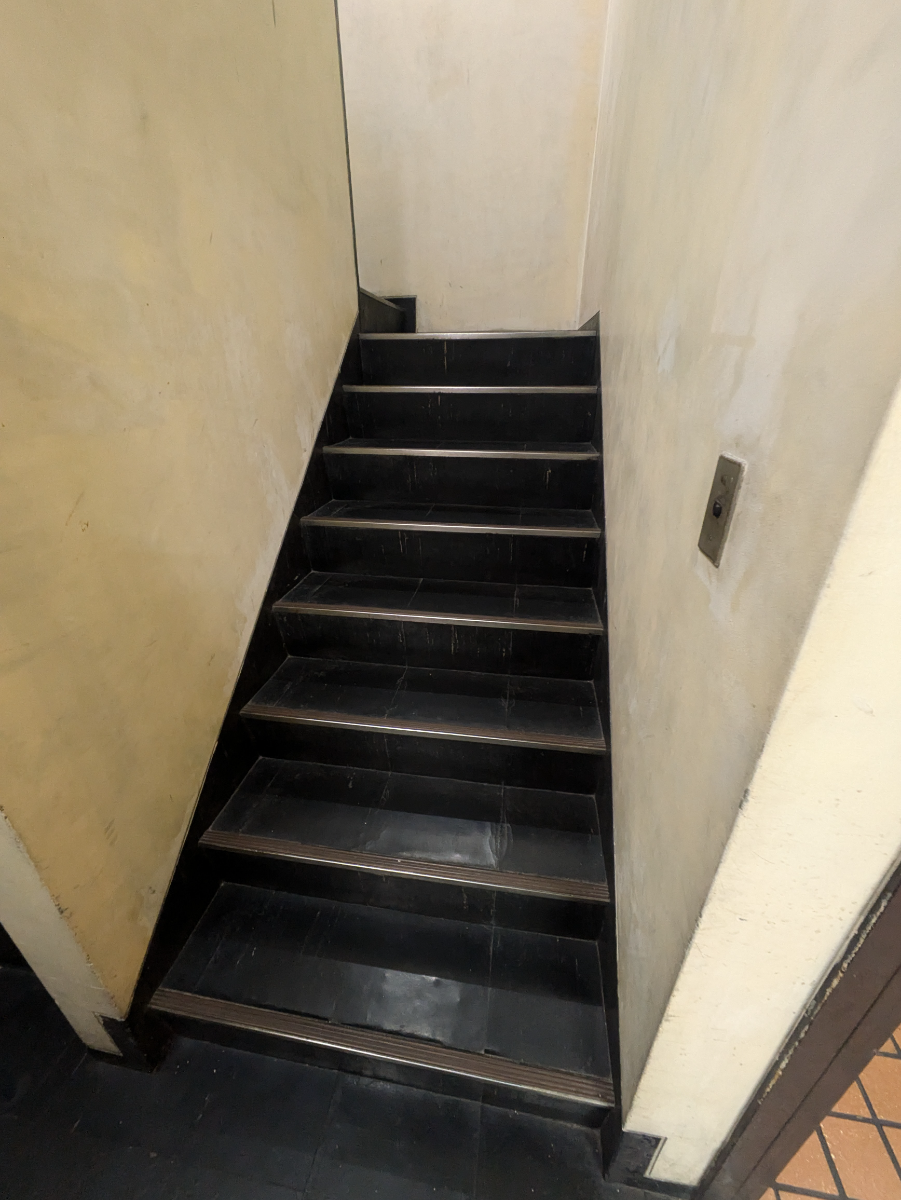 fresh/building/J00100375105_10