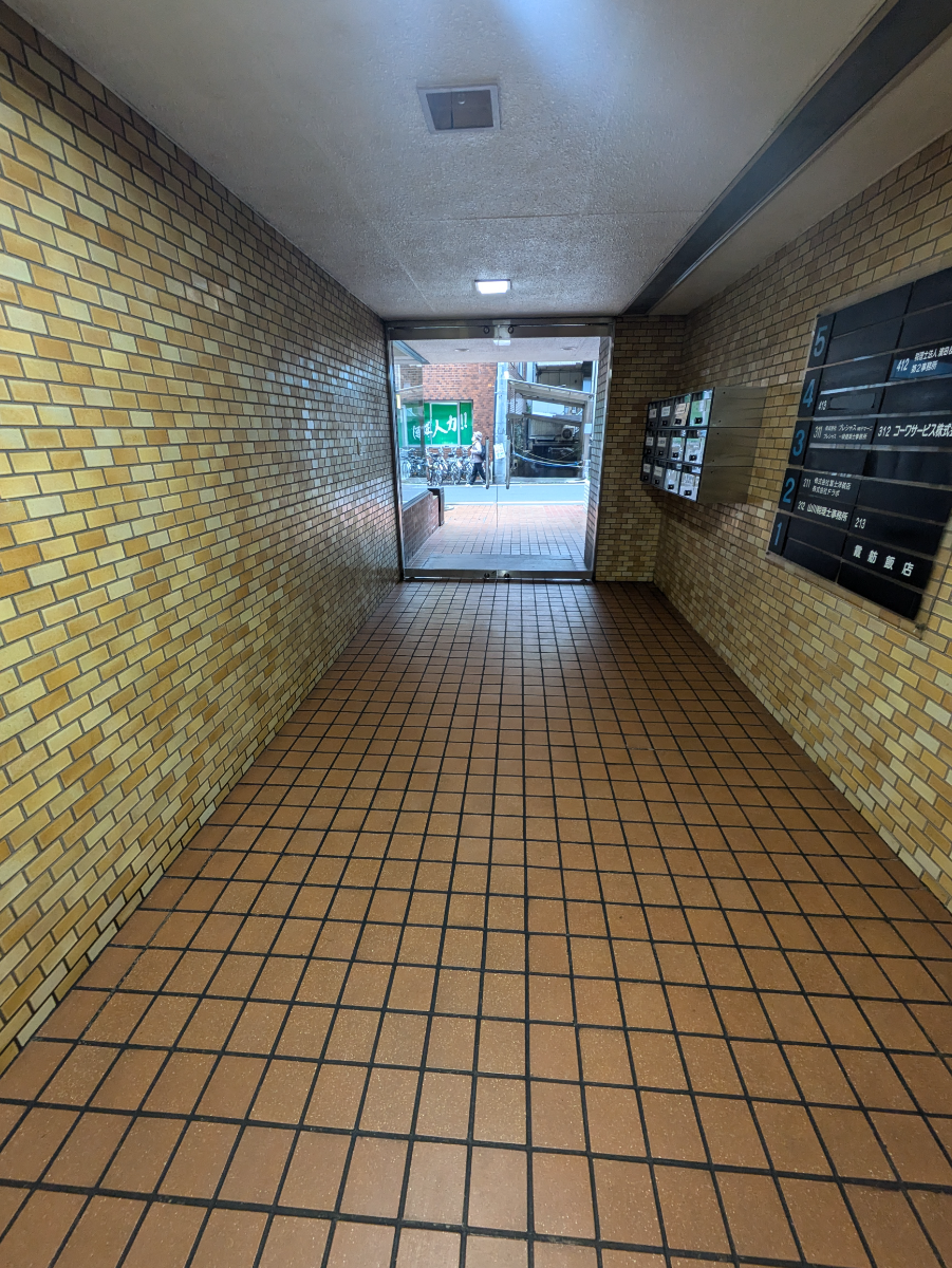 fresh/building/J00100375105_11