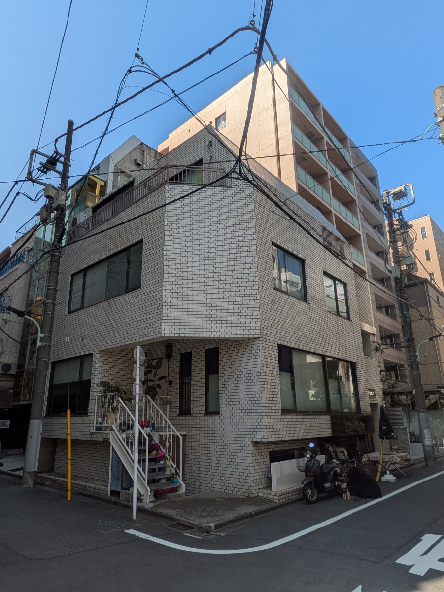 fresh/building/J00100375121_1