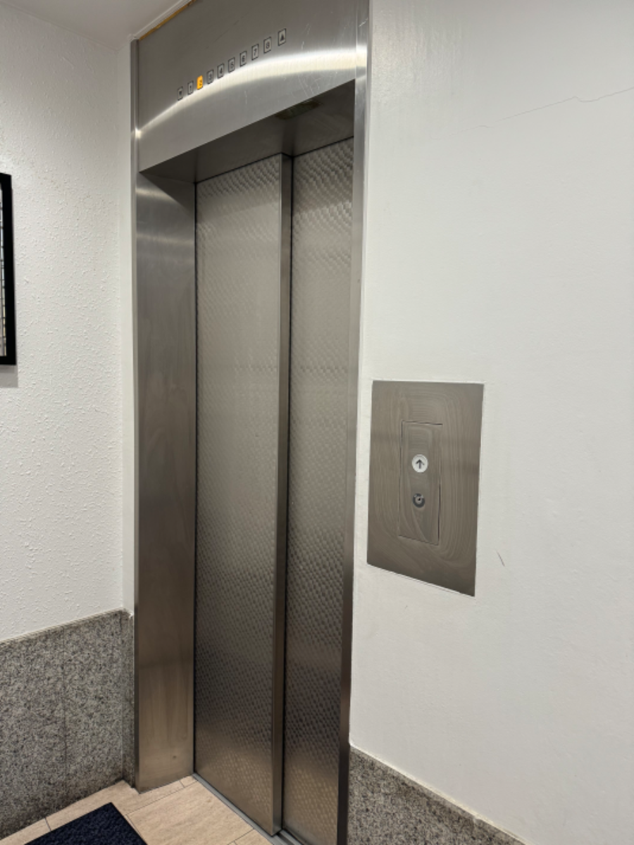 fresh/building/J00100375135_4