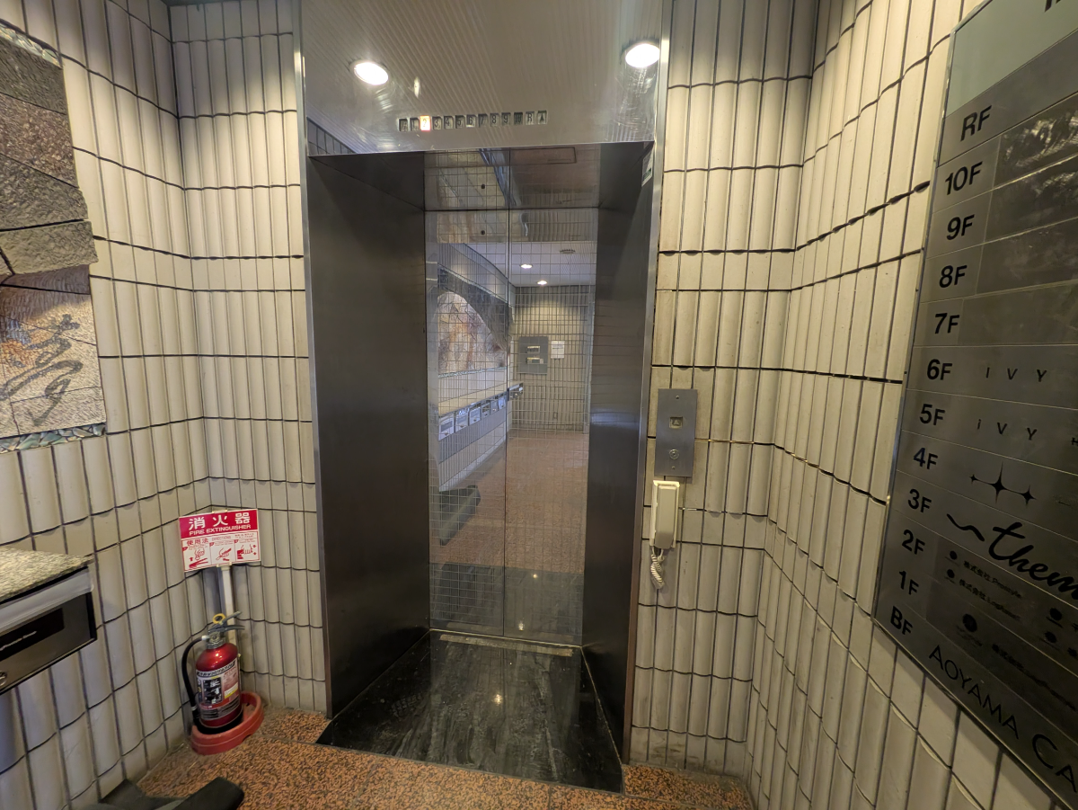 fresh/building/J00100375143_4