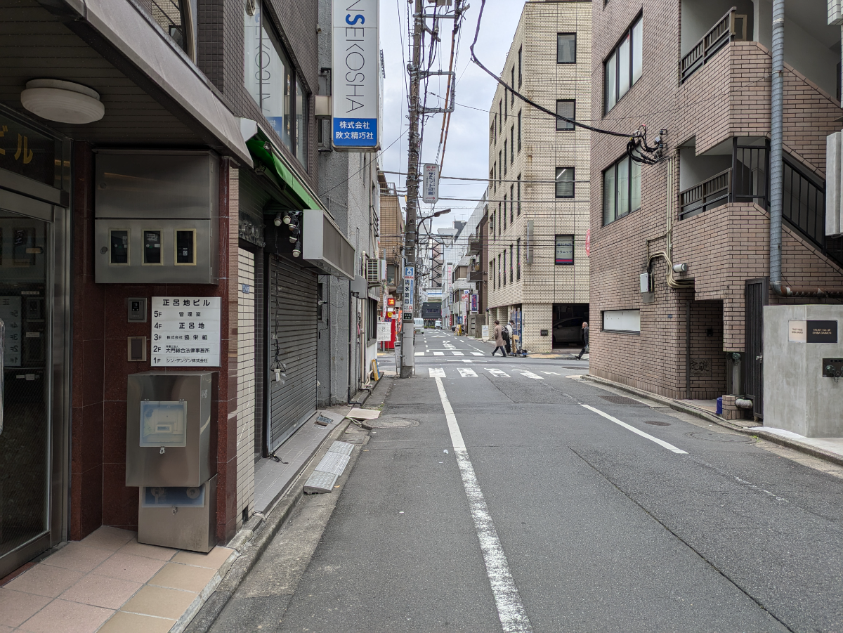 fresh/building/J00100375235_2