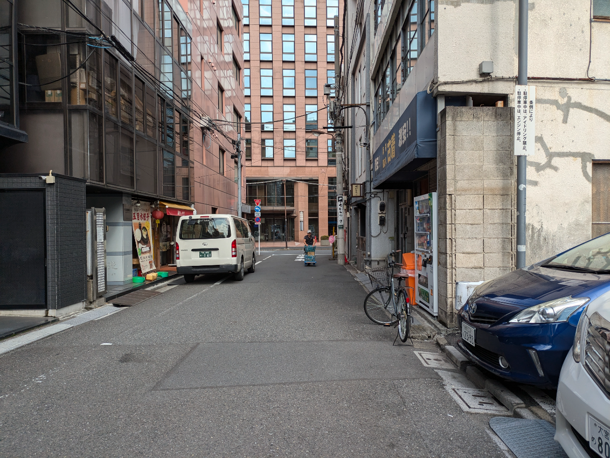 fresh/building/J00100375305_2