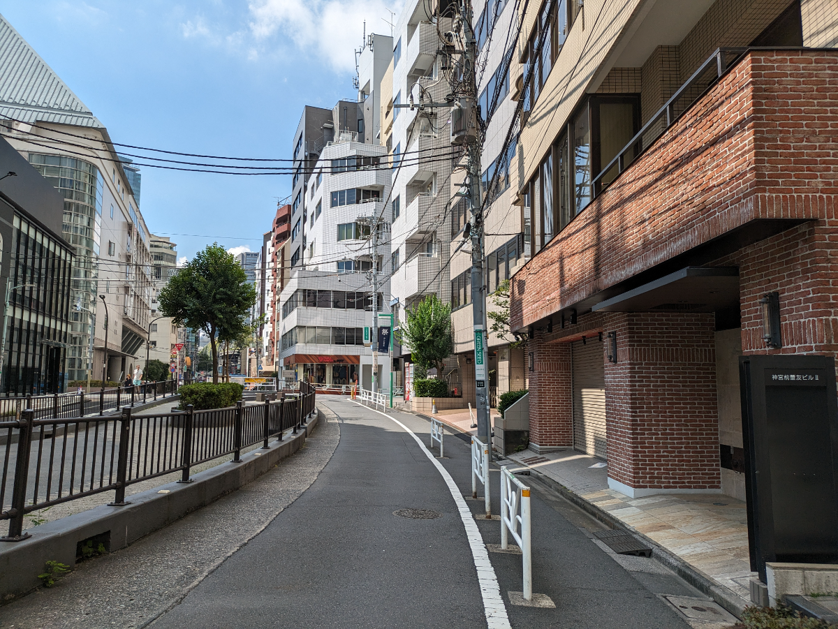 fresh/building/J00100375336_2