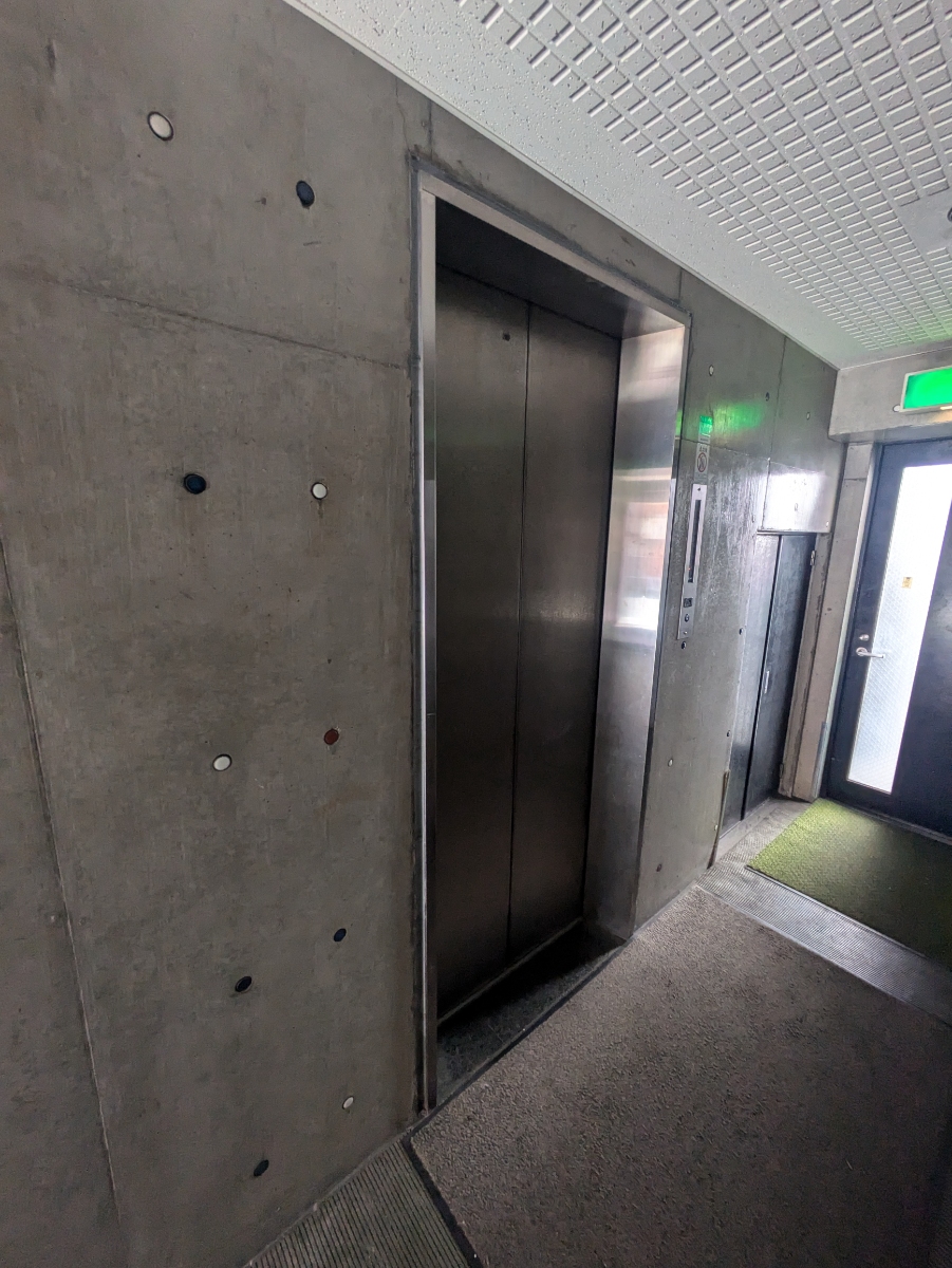 fresh/building/J00100375623_4
